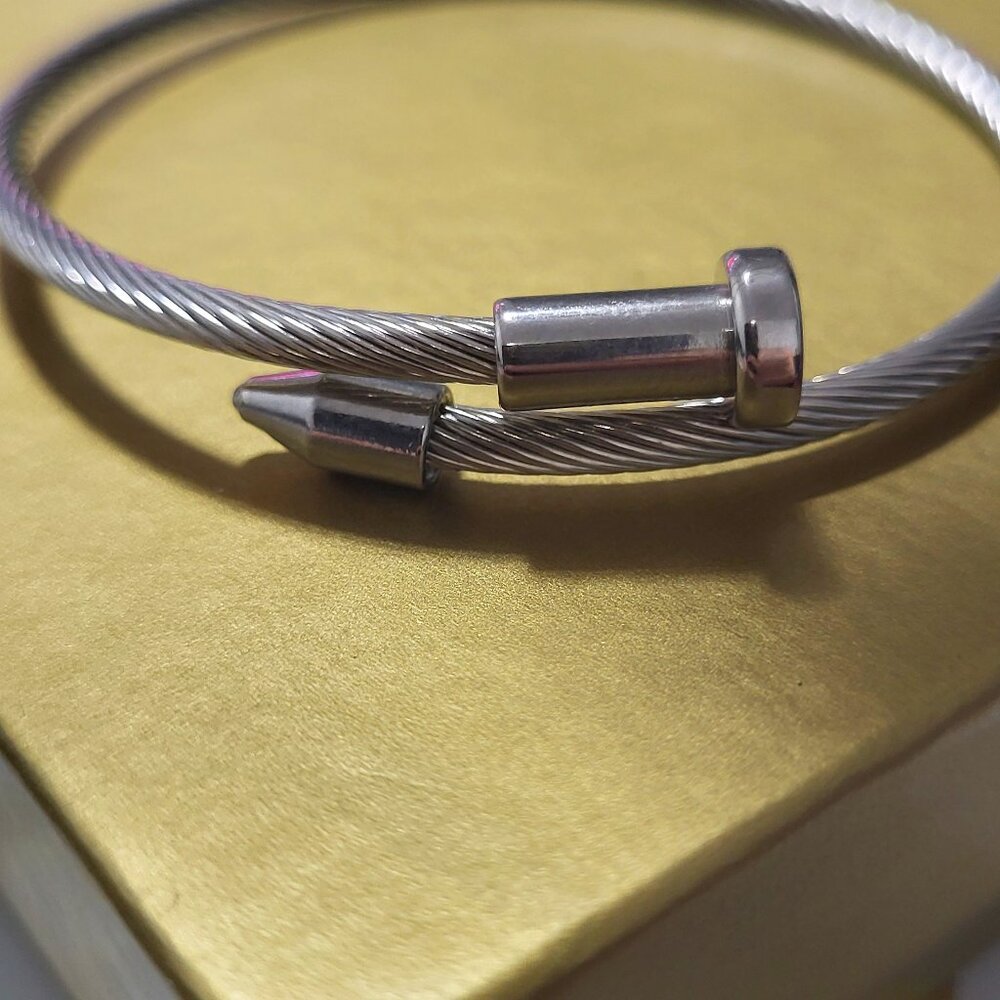 ✨ Twisted Cable Bracelets – Available in Silver ✨